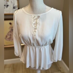 5 for $30 RUE21 Delicate Off White Lace Accent Blouse